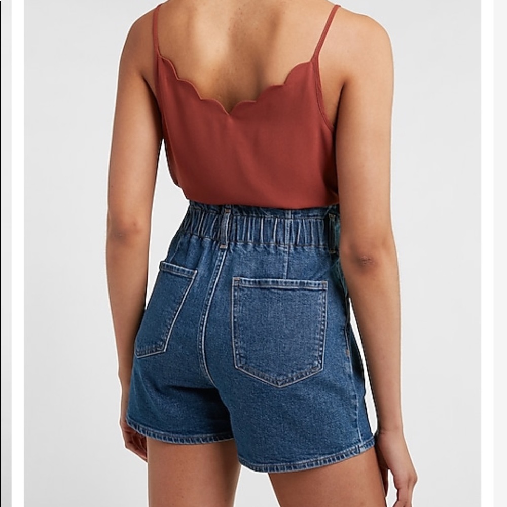 Paperbag waist shorts - Picture 4 of 11